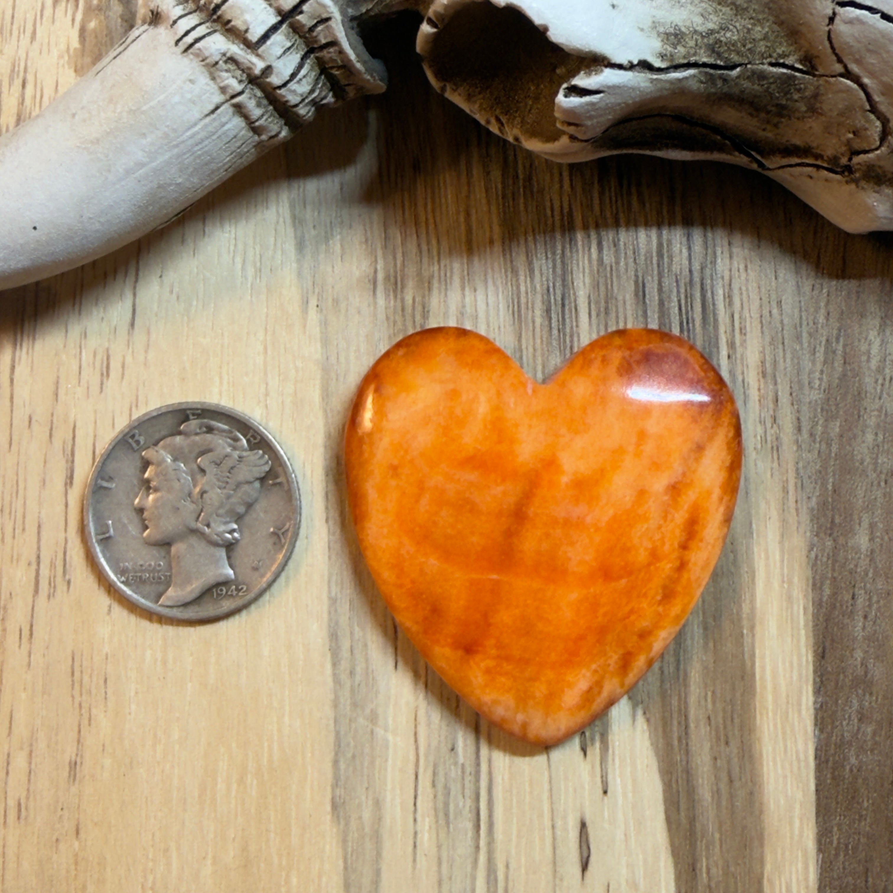 Orange Spiny Oyster Heart